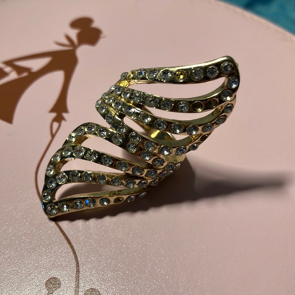 Glamorous Costume Ring